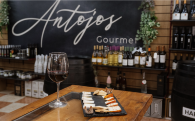 Descubre el servicio de degustación en nuestro local en Antojos Gourmet en Trujillo